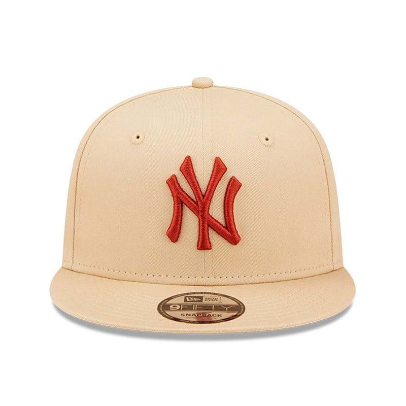 9fifty New Era New York Yankees League Essential Gorras Creme | YP6531807