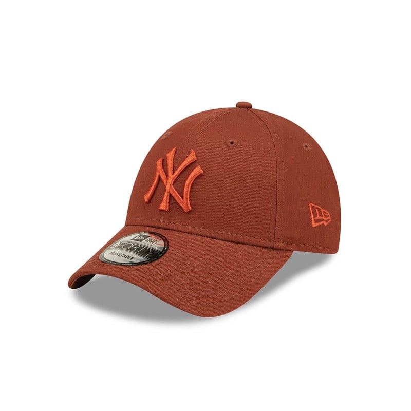 9forty New Era New York Yankees League Essentials Adjustable Gorras Marrom | VR2956701