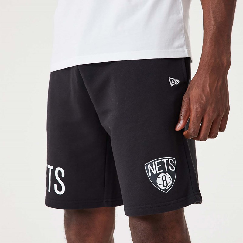 Bermudas New Era Brooklyn Nets NBA Wordmark Oversized Negros | AR6381520