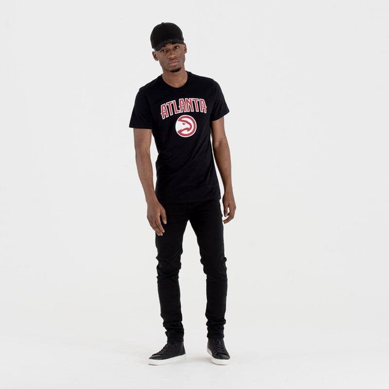 Camiseta New Era Atlanta Hawks Team Logo Negros | SH8642519