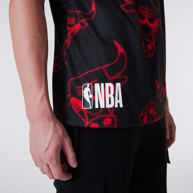 Camiseta New Era Chicago Bulls All Over Print Neon Negros | VN1359207