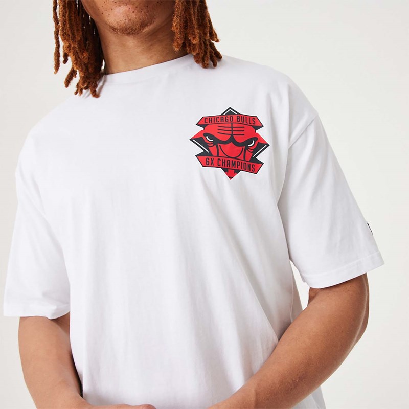 Camiseta New Era Chicago Bulls NBA Championship Oversized Blancos | IR9105836