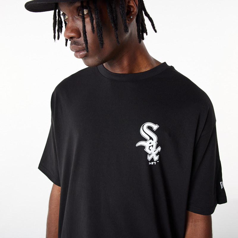 Camiseta New Era Chicago Sox MLB League Essentials Oversized Negros | YB3587209