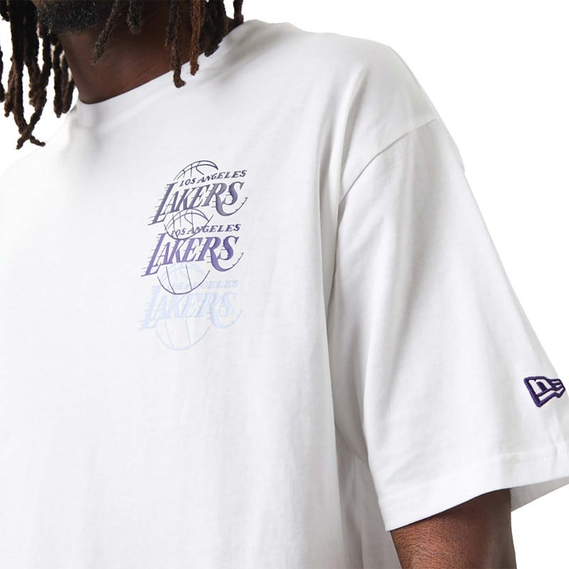 Camiseta New Era La Lakers NBA Stacked Oversized Blancos | MV4809237