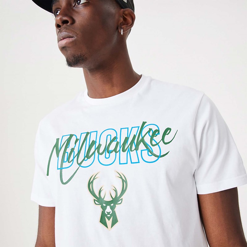 Camiseta New Era Milwaukee Bucks NBA Script Blancos | VI7960234