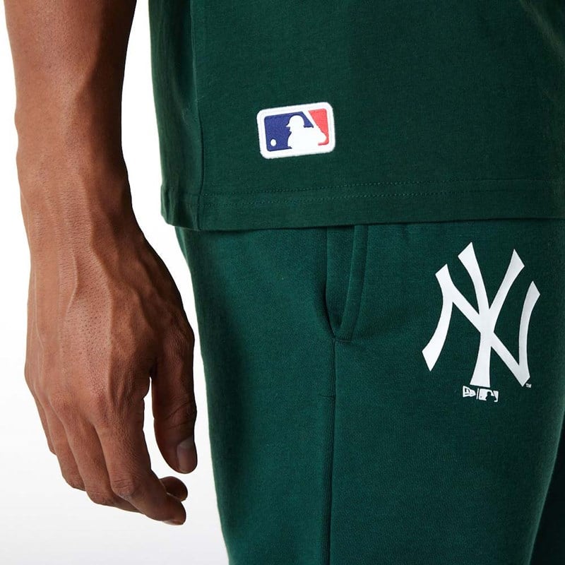 Camiseta New Era New York Yankees Essentials Oversized Verdes | UW0827315