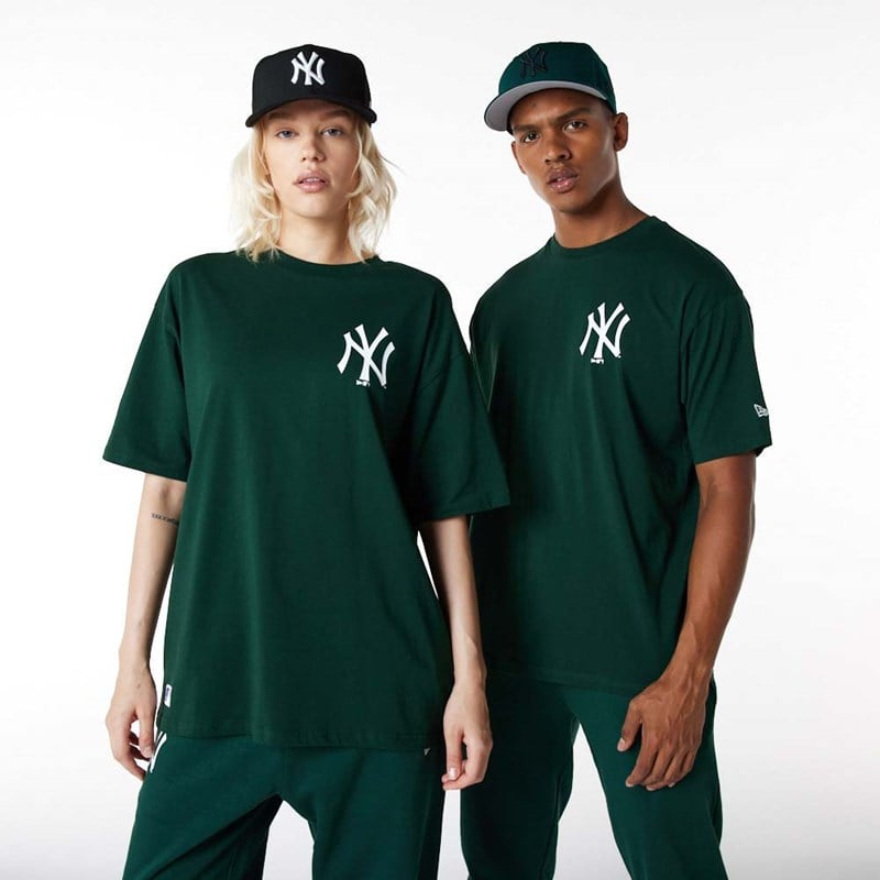 Camiseta New Era New York Yankees Essentials Oversized Verdes | UW0827315