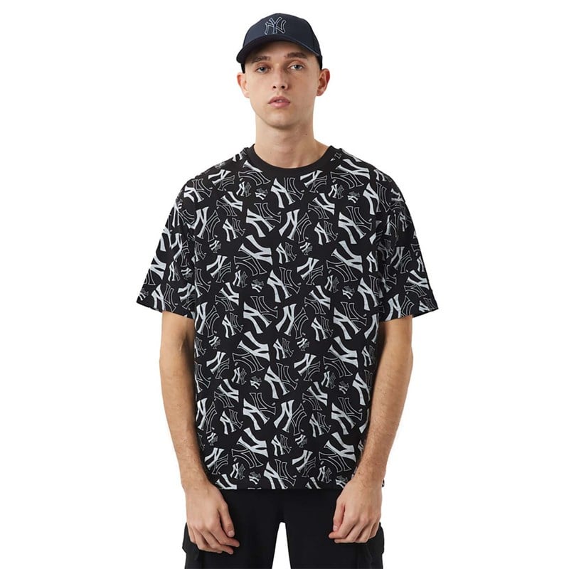 Camiseta New Era New York Yankees Logo Print Oversized Negros | SF9540168