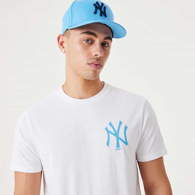 Camiseta New Era New York Yankees MLB League Essential Blancos | IZ6805741