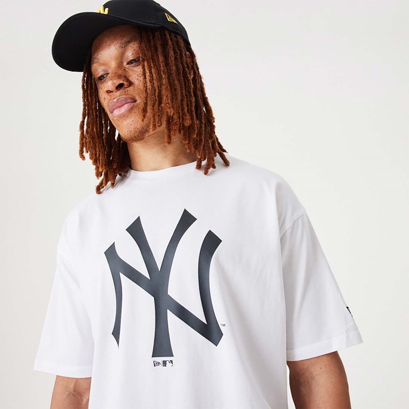 Camiseta New Era New York Yankees MLB League Essential Oversized Blancos | MC3769015