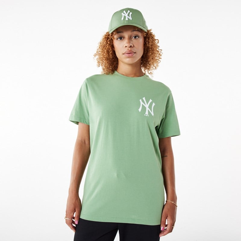 Camiseta New Era New York Yankees MLB League Essential Verdes | NS8593126