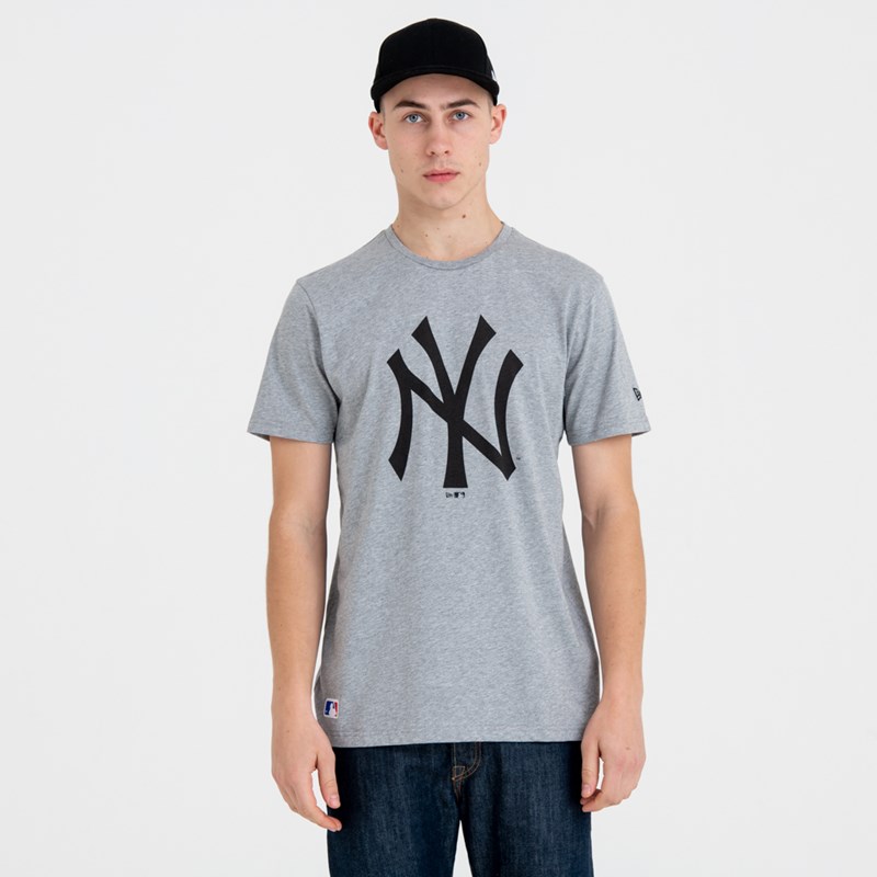 Camiseta New Era New York Yankees MLB Team Logo Grises | GF4820165