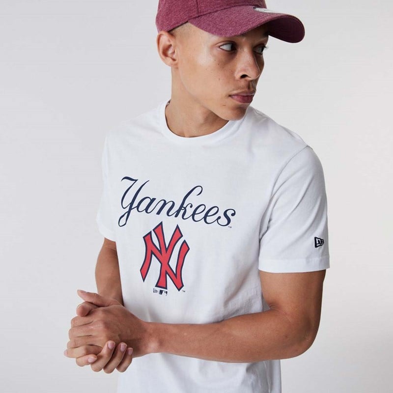 Camiseta New Era New York Yankees Script Blancos | AO8721354