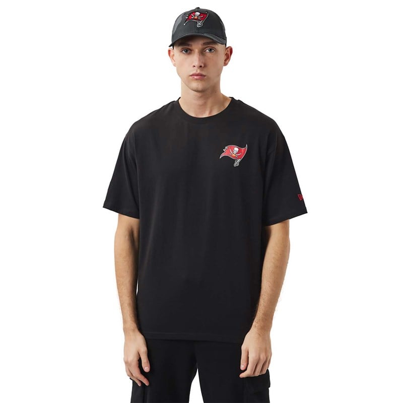 Camiseta New Era Tampa Bay Buccaneers NFL Logo Oversized Negros | ZF4168253