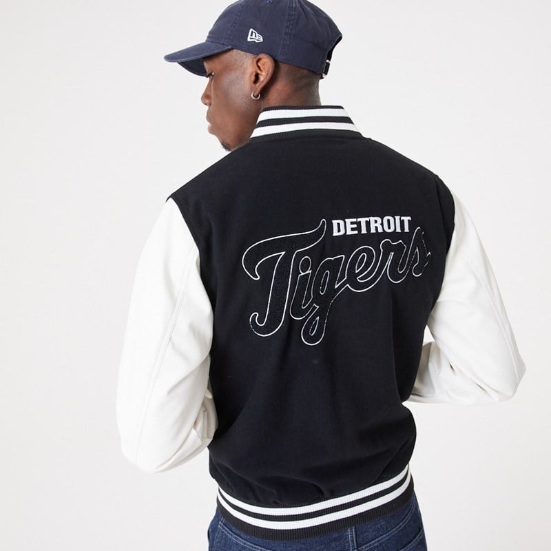 Chaquetas New Era Detriot Tigers MLB Wordmark Varsity Negros | XP2369150