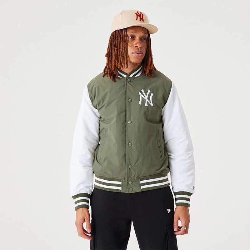 Chaquetas New Era New York Yankees MLB Team Logo Medium Bomber Verdes | BG0963842