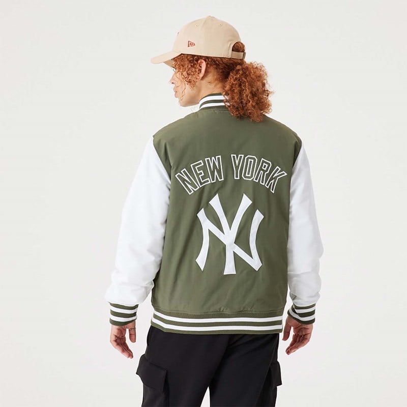 Chaquetas New Era New York Yankees MLB Team Logo Medium Bomber Verdes | BG0963842