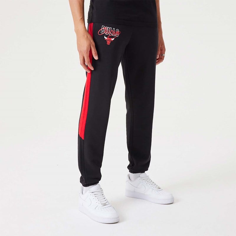 Pantalones Jogger New Era Chicago Bulls NBA Script Negros | HV5634809