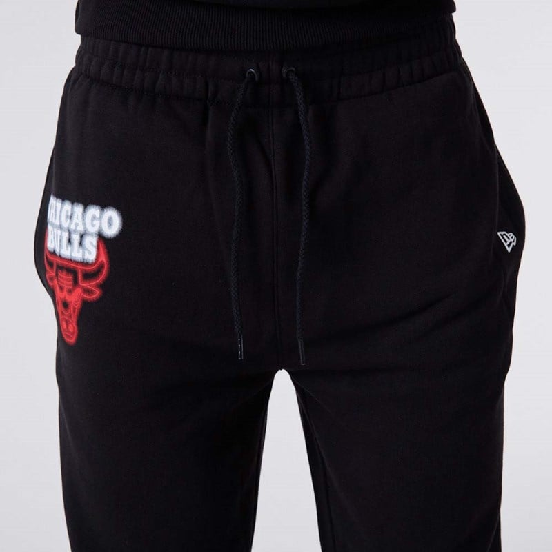 Pantalones Jogger New Era Chicago Bulls Neon Negros | QL9674321