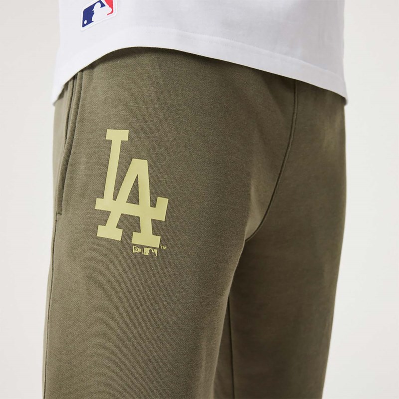 Pantalones Jogger New Era La Dodgers MLB League Essential Medium Verdes | SP4315806