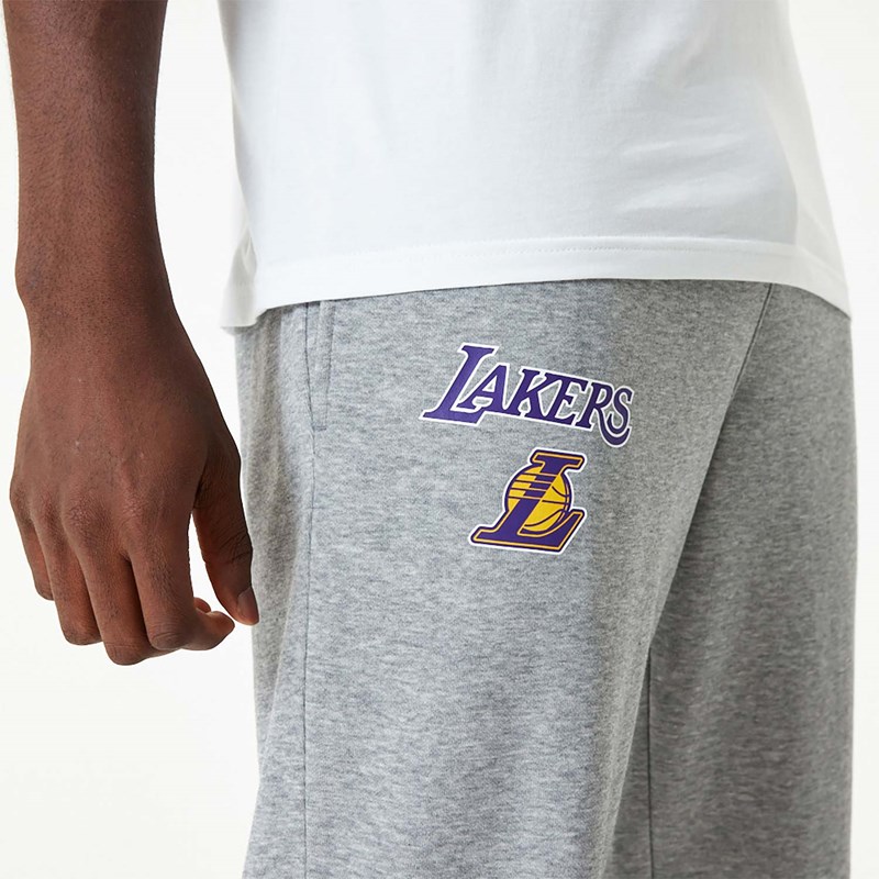 Pantalones Jogger New Era La Lakers NBA Essentials Medium Grises | GJ5461279